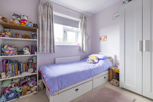 Bedroom- click for photo gallery